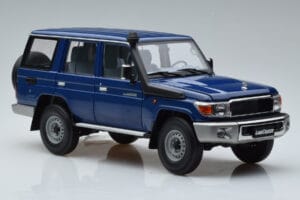 Toyota Land Cruiser J76 Modrý Almost Real 1:18 870101 Kov – obrázek 5 z 7