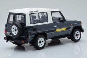 Toyota Land Cruiser LJ73 Šedý Otto 1:18 OT437 Pryskyřice – obrázek 2 z 6