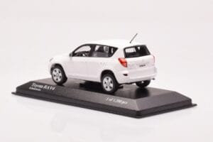 Toyota RAV4 XA30 Bílý Minichamps 1:43 400166571 Kov – obrázek 3 z 4