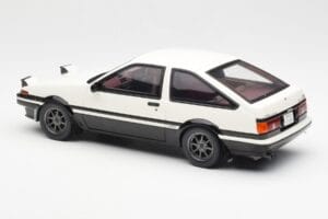 Toyota Sprinter Trueno AE86 Bílý Otto 1:18 OT444B Pryskyřice – obrázek 5 z 6