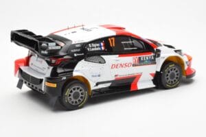 Toyota GR Yaris Rally1 #17 S. Ogier / V. Landais Safari Rally Kenya 2023 IXO 1:18 18RMC173A Kov – obrázek 2 z 6