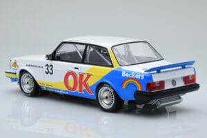 Volvo 240 Turbo Beckers #33 Andersson / Petersson / Linder ETCC Zolder 1985 IXO 1:18 18RMC105B Kov – obrázek 5 z 6