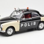 Volvo P121 Policie Revell 1:18 8904