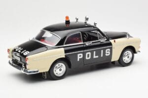 Volvo P121 Policie Revell 1:18 8904 Kov – obrázek 3 z 8