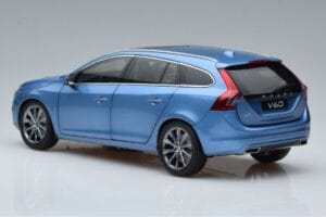 Volvo V60 D3 Power Modrý FAW 1:18 9430839 Kov – obrázek 6 z 7