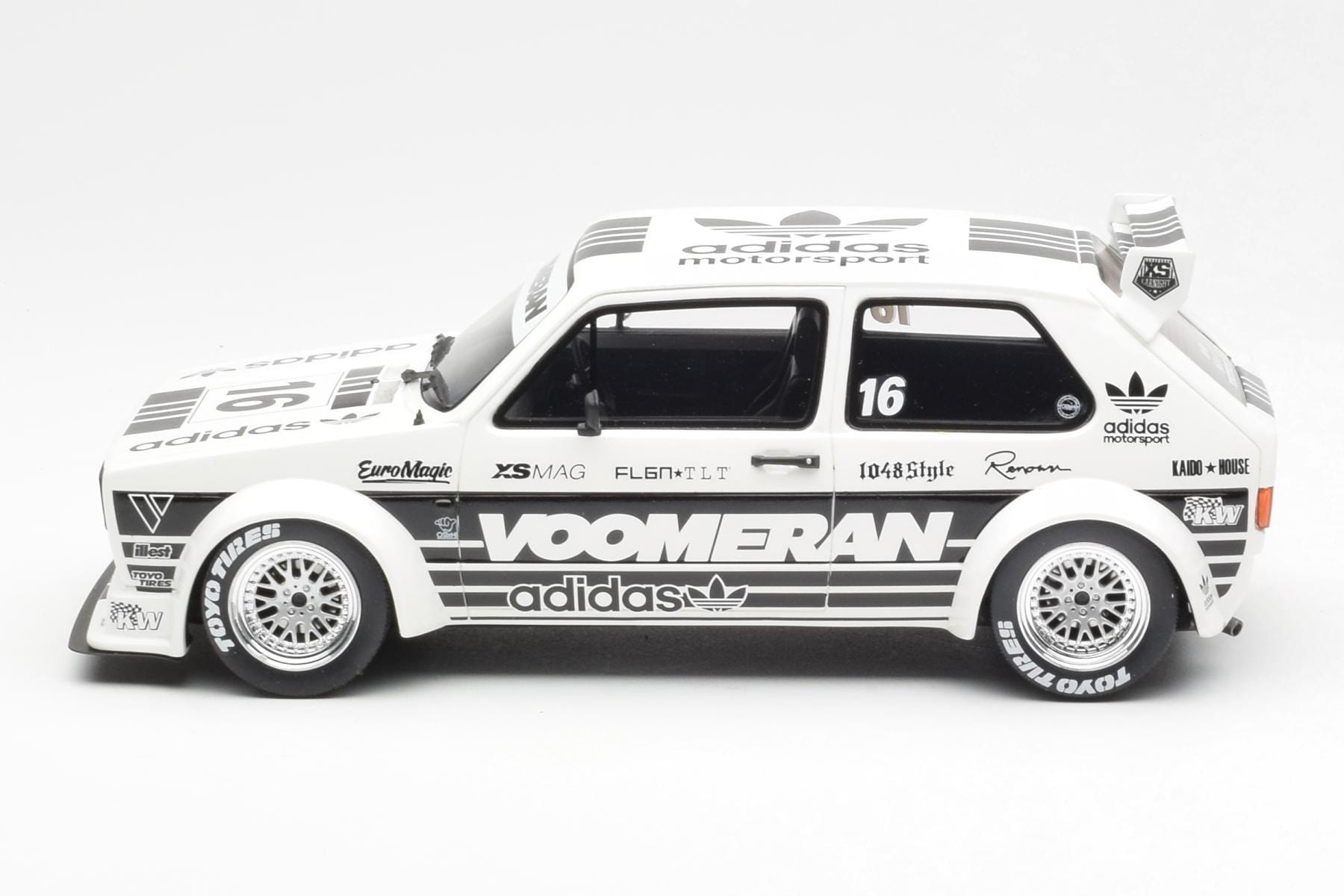 Volkswagen Golf GTI Mk1 Voomeran Bílý Otto 1:18 OT1061 Pryskyřice – obrázek 3 z 6
