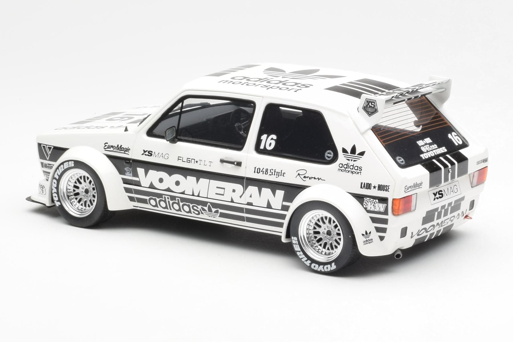 Volkswagen Golf GTI Mk1 Voomeran Bílý Otto 1:18 OT1061 Pryskyřice – obrázek 5 z 6