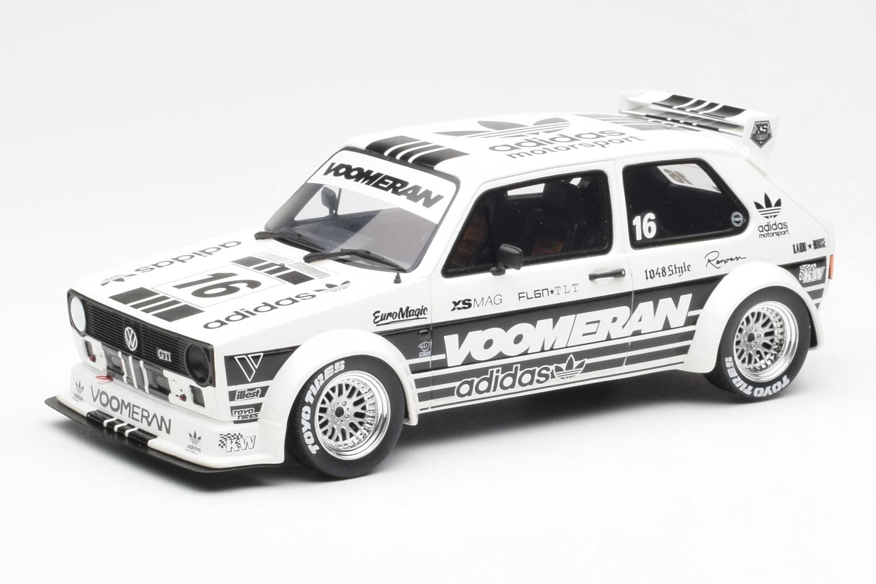 Volkswagen Golf GTI Mk1 Voomeran Bílý Otto 1:18 OT1061 Pryskyřice