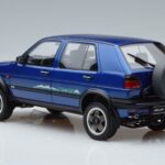 Volkswagen Golf Country Mk2 Modrý Otto 1:18 OT973 Pryskyřice - image 5 of 6