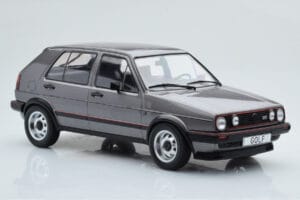 Volkswagen Golf GTI Mk2 Šedý MCG 1:18 MCG18390 Kov – obrázek 4 z 6