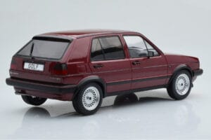 Volkswagen Golf GTI Mk2 Červený MCG 1:18 MCG18391 Kov – obrázek 2 z 6