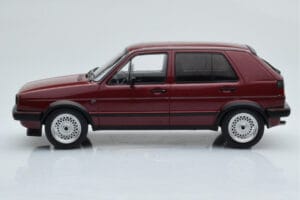 Volkswagen Golf GTI Mk2 Červený MCG 1:18 MCG18391 Kov – obrázek 3 z 6