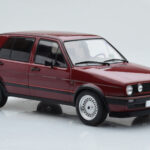 Volkswagen Golf GTI Mk2 Červený MCG 1:18 - image 4 of 6
