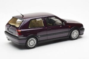 Volkswagen Golf Mk3 VR6 Syncro Tmavý Fialový Perleť Otto 1:18 OT1052 Pryskyřice – obrázek 2 z 6