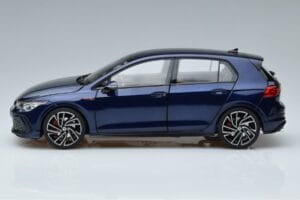 Volkswagen Golf GTI Mk8 Modrý Norev 1:18 188594 Kov – obrázek 4 z 7