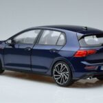 Volkswagen Golf GTI Mk8 Modrý Norev 1:18 188594 Kov - image 6 of 7
