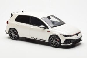 Volkswagen Golf GTI Mk8 Clubsport Bílý Otto 1:18 OT986 Pryskyřice – obrázek 4 z 6