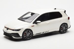 Volkswagen Golf GTI Mk8 Clubsport Bílý Otto 1:18 OT986