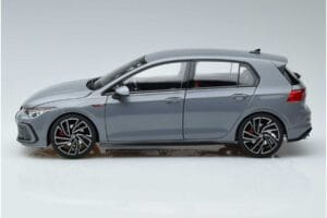 Volkswagen Golf GTI Mk8 Norev 1:18 188590 Kov – obrázek 4 z 7
