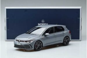 Volkswagen Golf GTI Mk8 Norev 1:18 188590 Kov – obrázek 7 z 7