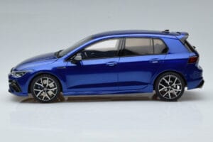 Volkswagen Golf Mk8 R Modrý Otto 1:18 OT413 Pryskyřice – obrázek 3 z 6