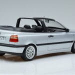 Volkswagen Golf Mk3 Kabriolet Stříbrný Norev 1:18 188468 Kov - image 2 of 6