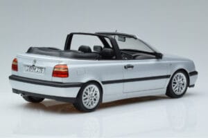 Volkswagen Golf Mk3 Kabriolet Stříbrný Norev 1:18 188468 Kov – obrázek 2 z 6