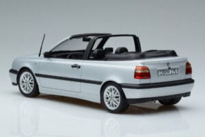 Volkswagen Golf Mk3 Kabriolet Stříbrný Norev 1:18 188468 Kov – obrázek 5 z 6