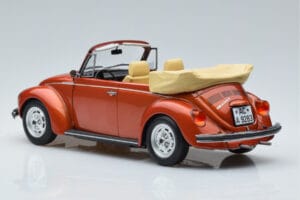 Volkswagen Beetle 1303 Kabriolet Oranžový Norev 1:18 188526 Kov – obrázek 5 z 6