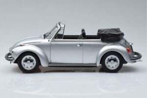 Volkswagen Beetle 1303 Kabriolet Stříbrný Norev 1:18 188530 Kov – obrázek 3 z 6