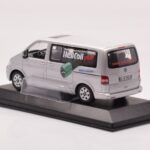 Volkswagen Multivan T5 Stříbrný Heli Coil Edition Minichamps 1:43 - image 3 of 4