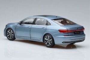 Volkswagen Passat B8 Modrý FAW 1:18 ZVF000003A Kov – obrázek 6 z 7