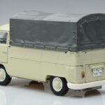 Volkswagen T1b Pickup Schuco 1:18 450037000 Kov - image 6 of 7