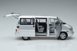 Volkswagen T4b Transporter Caravelle Minibus Schuco 1:18 450041500 Kov – obrázek 4 z 8