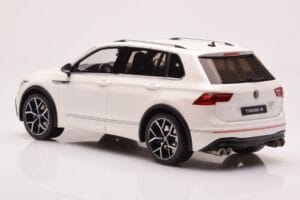 Volkswagen Tiguan R Bílý Otto 1:18 OT1001 Pryskyřice – obrázek 5 z 6