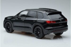 Volkswagen Touareg CR Černý FAW 1:18 LTC761021BLA Kov – obrázek 6 z 7