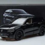 Volkswagen Touareg CR Černý FAW 1:18 LTC761021BLA Kov - image 7 of 7