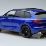 Volkswagen Touareg CR Modrý FAW 1:18 LTC761021BLU Kov - image 6 of 7