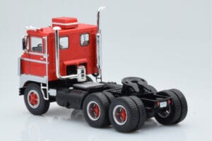 White 7400 Červený Stříbrný IXO 1:43 TR170 Kov – obrázek 4 z 5