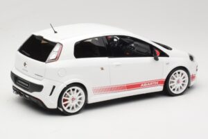 Abarth Punto 199 Esseesse Bílý Otto 1:18 OT460 Pryskyřice – obrázek 2 z 6