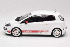 Abarth Punto 199 Esseesse Bílý Otto 1:18 OT460 Pryskyřice – obrázek 3 z 6