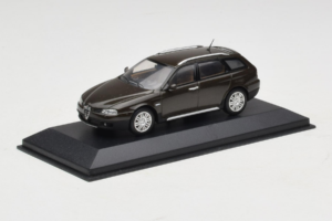 Alfa Romeo 159 Brooklands Green Minichamps 1:43 400120411 Kov – obrázek 2 z 4