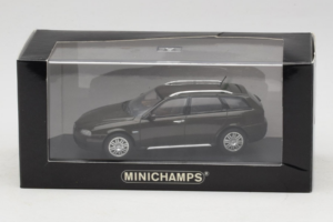 Alfa Romeo 159 Brooklands Green Minichamps 1:43 400120411 Kov – obrázek 4 z 4