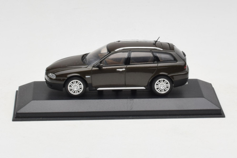Alfa Romeo 159 Brooklands Green Minichamps 1:43 400120411 Kov