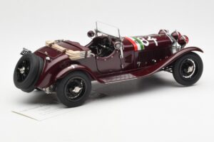 Alfa Romeo 1750 GS Spider #84 T. Nuvolari / B. Guidotti Mille Miglia Winner 1930 CMC 1:18 M-141 Kov – obrázek 2 z 6