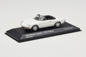 Alfa Romeo 1750 Spider Veloce Bílý Minichamps 1:43 400120530 Kov – obrázek 2 z 4