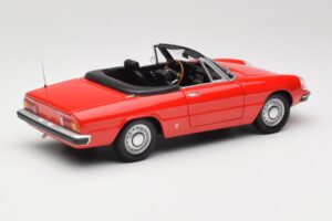 Alfa Romeo 2000 Spider Červený Minichamps 1:18 180120930 Kov – obrázek 3 z 8
