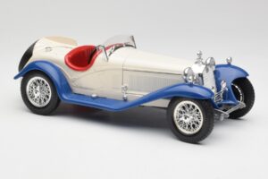 Alfa Romeo 2300 Spider Bílý & Modrý Bburago 1:18 3008-M1 Kov – obrázek 4 z 6