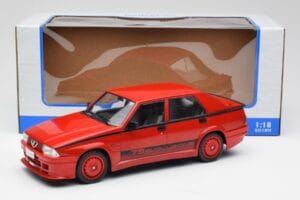 Alfa Romeo 75 Turbo Evoluzione Červený MCG 1:18 MCG18428 Kov – obrázek 6 z 6