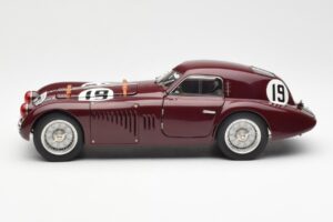 Alfa Romeo 8C 2900 B Speciale #19 24 Hours of Le Mans 1938 CMC 1:18 M-111 Kov – obrázek 3 z 6